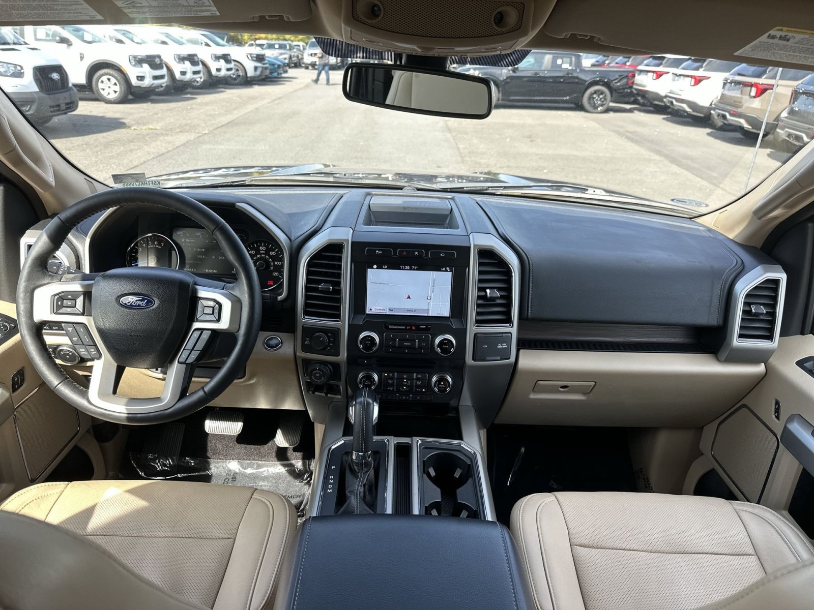 Certified 2017 Ford F150 Lariat w/ Equipment Group 502A Luxury AWD/4WD image 24
