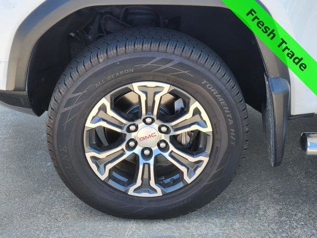 Used 2023 GMC Canyon AT4 image 9