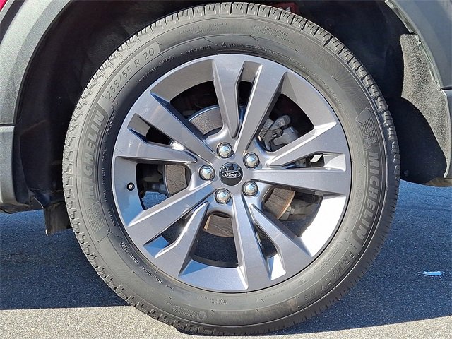 Certified 2024 Ford Explorer XLT w/ Equipment Group 202A image 8