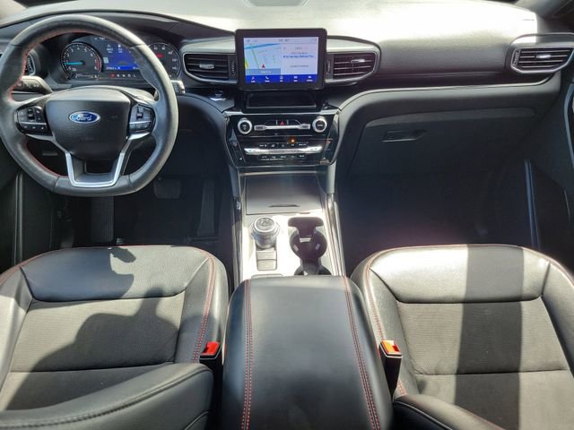 Certified 2024 Ford Explorer ST-Line w/ Class IV Trailer Tow Package image 11