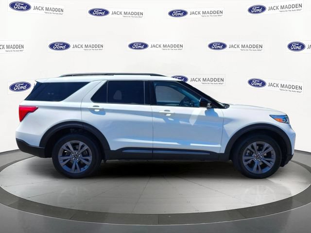 Certified 2023 Ford Explorer XLT w/ Equipment Group 202A AWD/4WD image 6