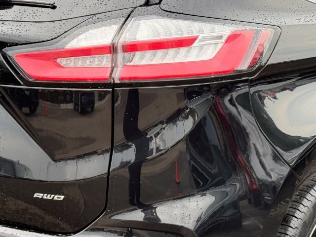 Certified 2023 Ford Edge Titanium w/ Class II Trailer Tow Package AWD/4WD image 31