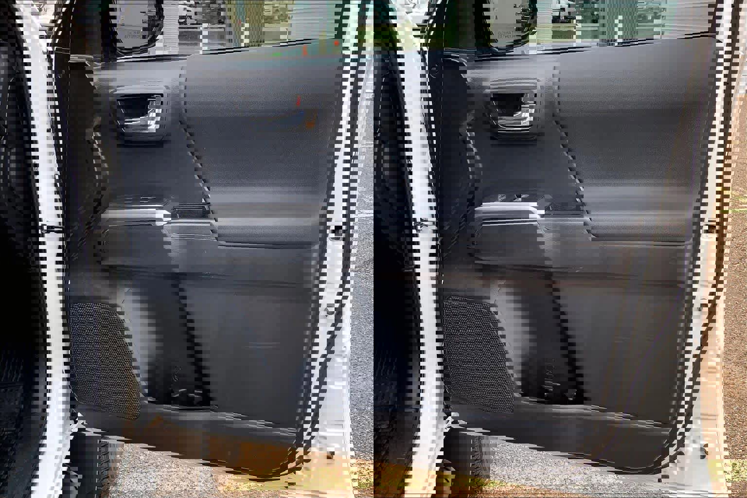 Used 2023 Toyota Tacoma TRD Sport w/ Technology Package image 23