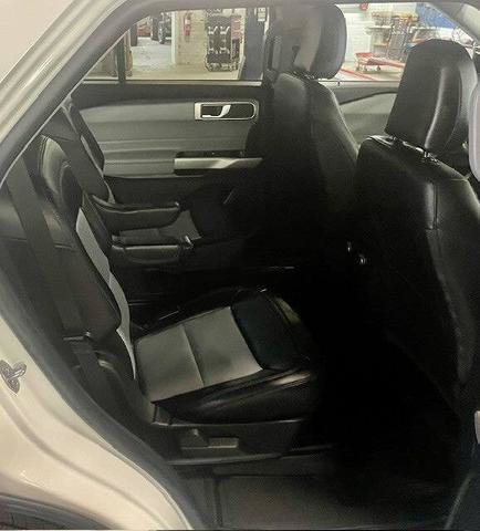 Certified 2024 Ford Explorer XLT w/ Equipment Group 202A AWD/4WD image 11