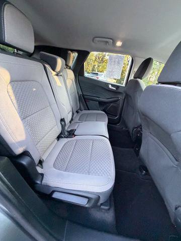 Certified 2021 Ford Escape SE w/ SE Sport Appearance Package AWD/4WD image 17