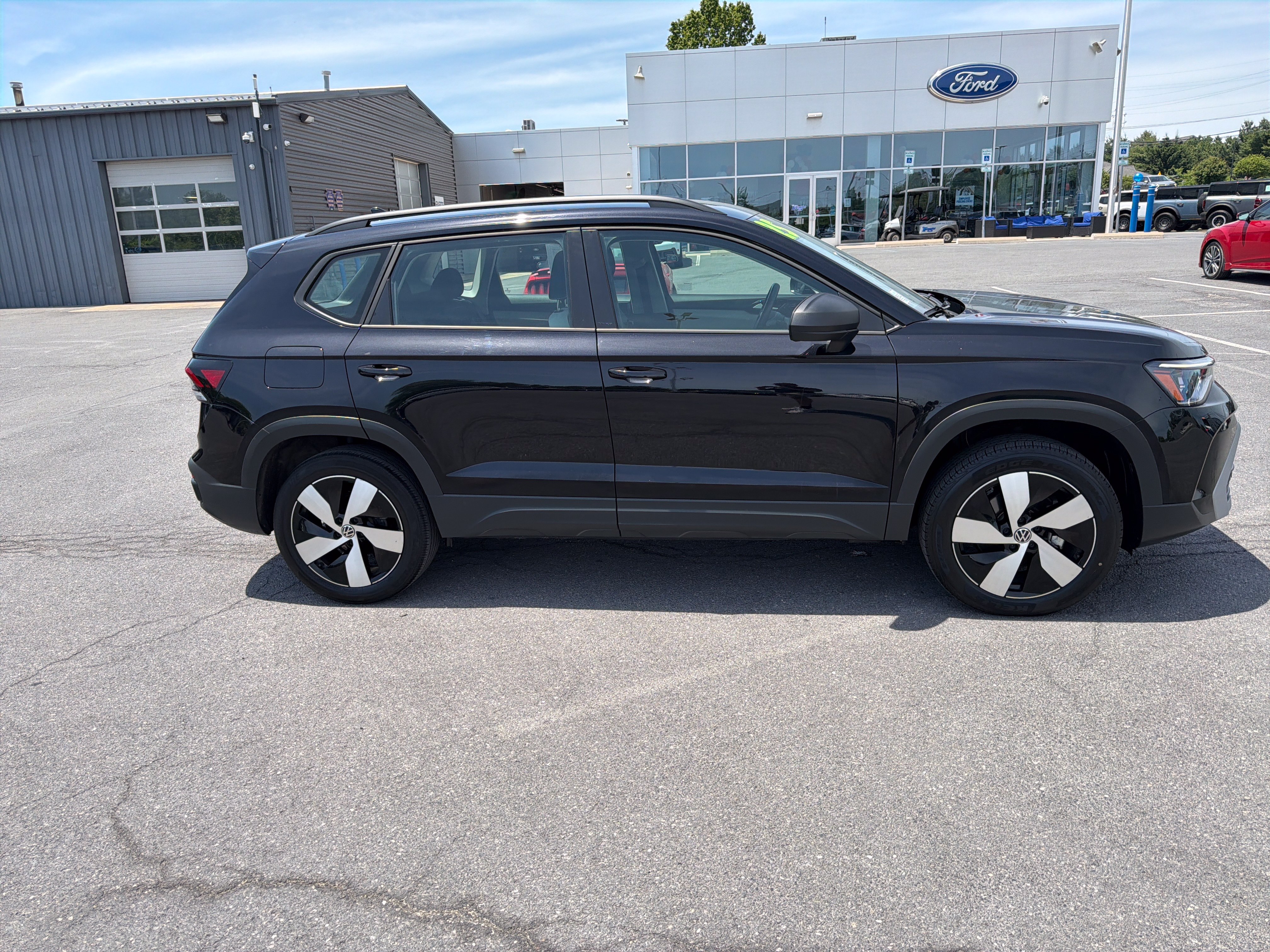 Used 2025 Volkswagen Taos S AWD/4WD video 2