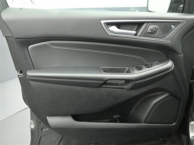 Certified 2024 Ford Edge Titanium w/ Equipment Group 301A image 35
