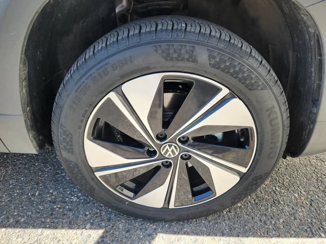 Used 2024 Volkswagen Taos SE AWD/4WD image 21