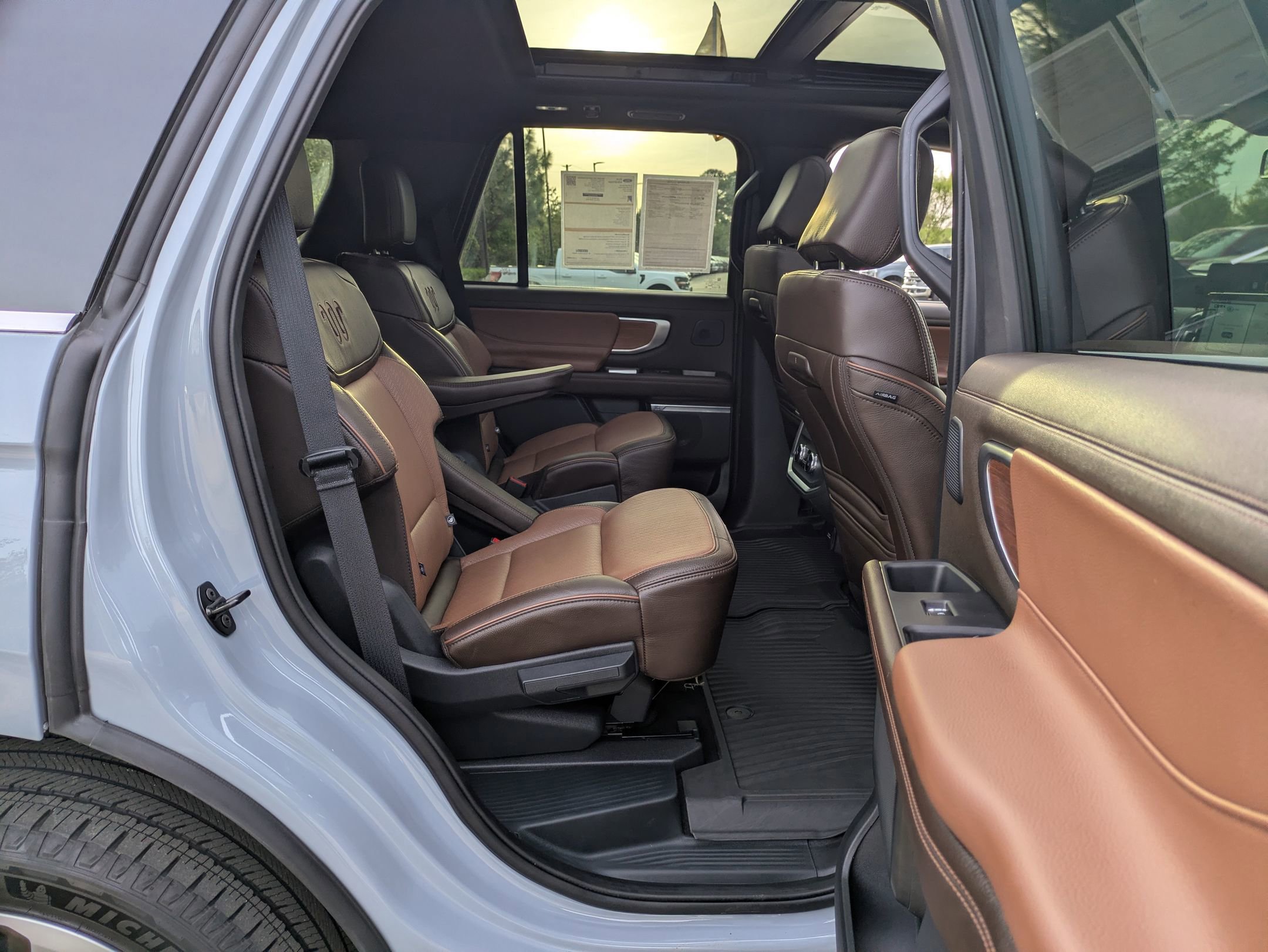 Certified 2025 Ford Expedition King Ranch image 34