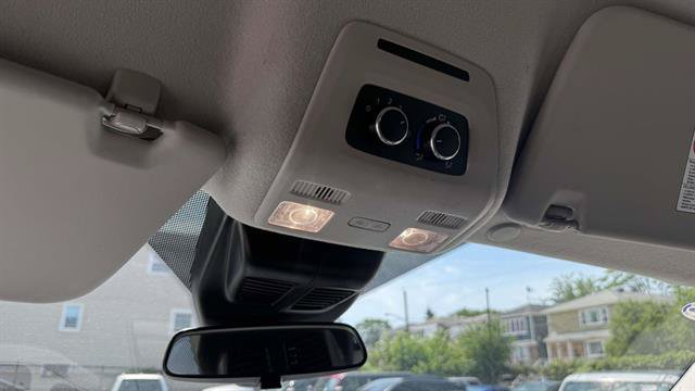 Certified 2025 Ford Transit 350 XLT RWD image 22