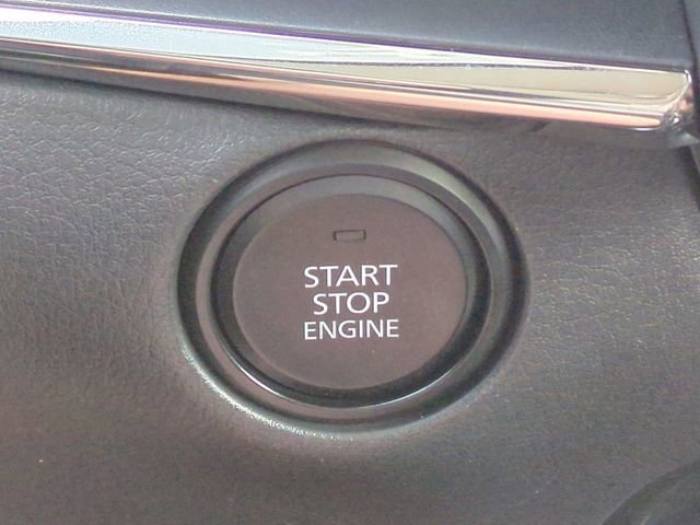 Used 2022 MAZDA CX-30 AWD 2.5 S w/ Premium Package image 28