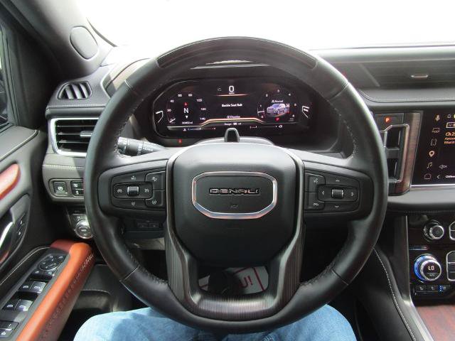 Used 2024 GMC Yukon Denali Ultimate AWD/4WD image 34