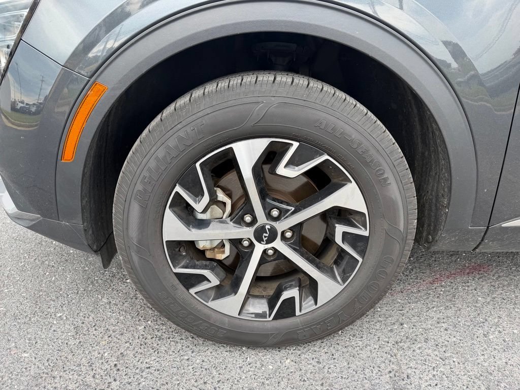 Used 2024 Kia Sportage EX AWD/4WD image 18