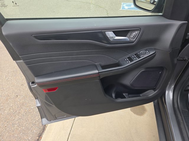 Certified 2024 Ford Escape ST-Line image 11