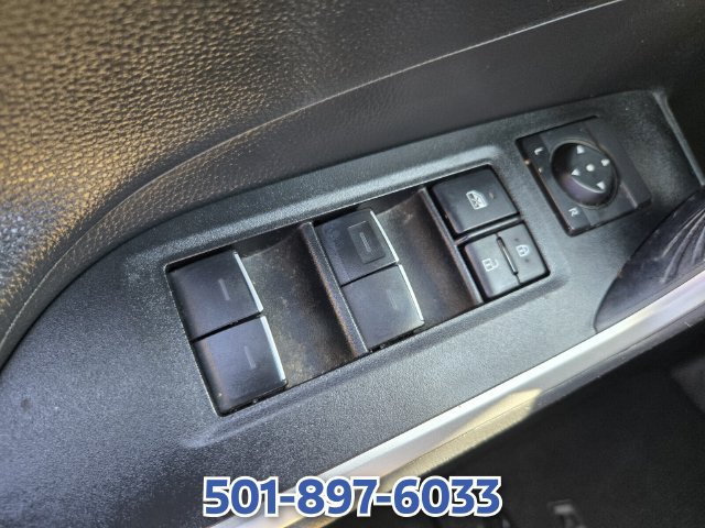 Used 2024 Toyota RAV4 XSE AWD/4WD image 32