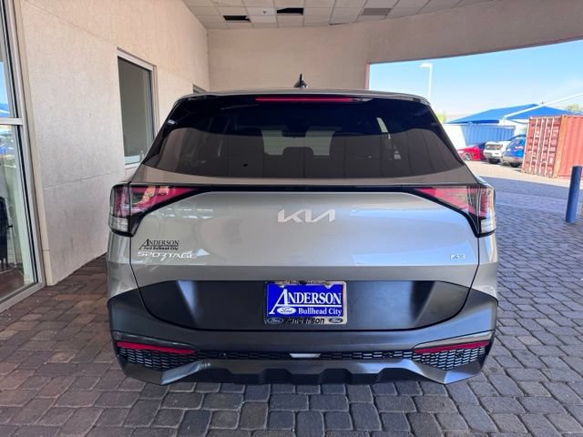 Used 2024 Kia Sportage LX AWD/4WD image 4