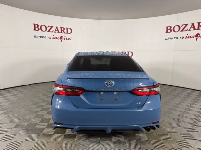 Used 2024 Toyota Camry SE FWD image 7