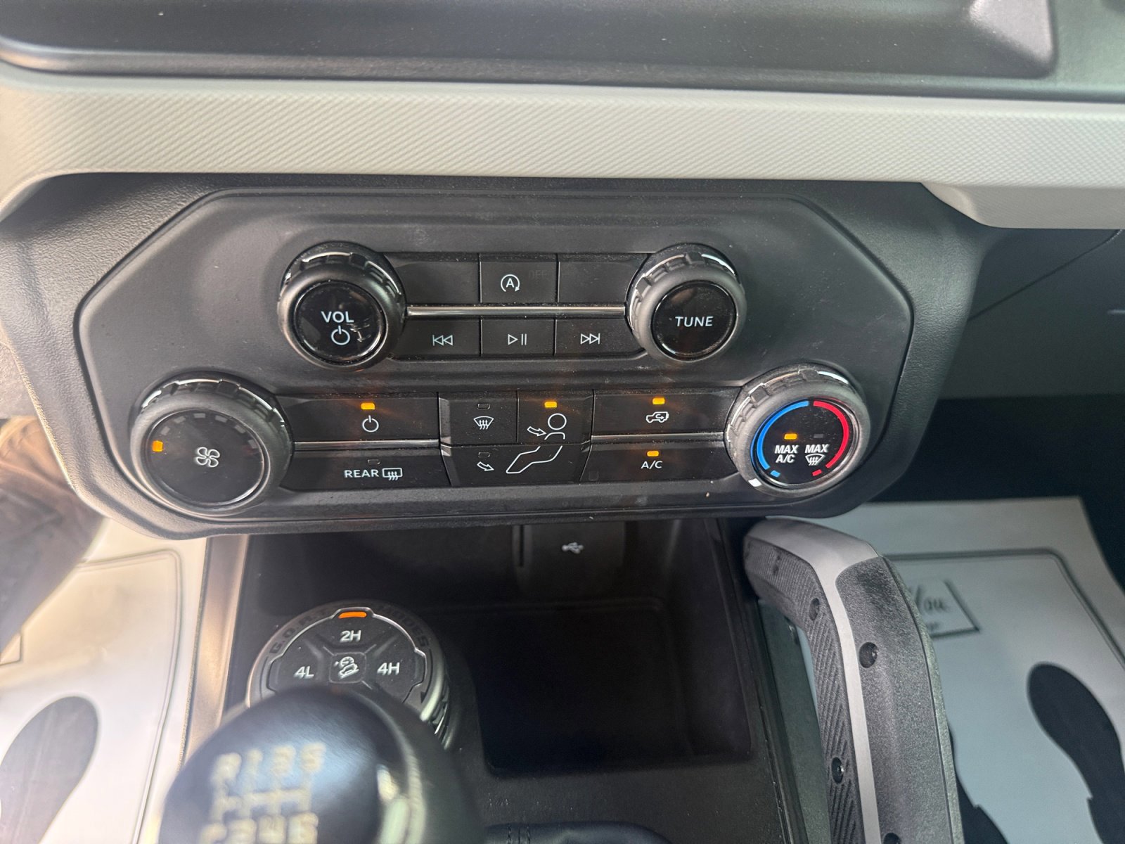 Certified 2021 Ford Bronco Badlands image 25