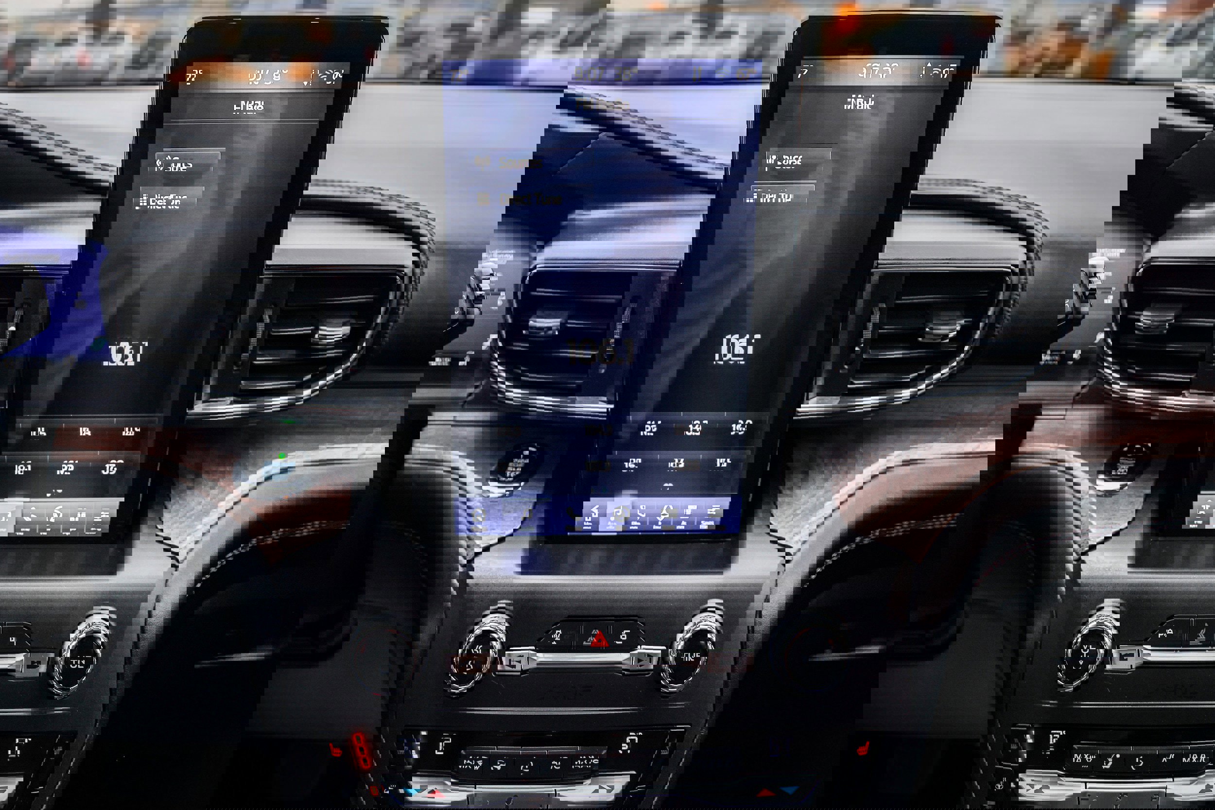 Certified 2020 Ford Explorer Platinum w/ Premium Technology Package image 17