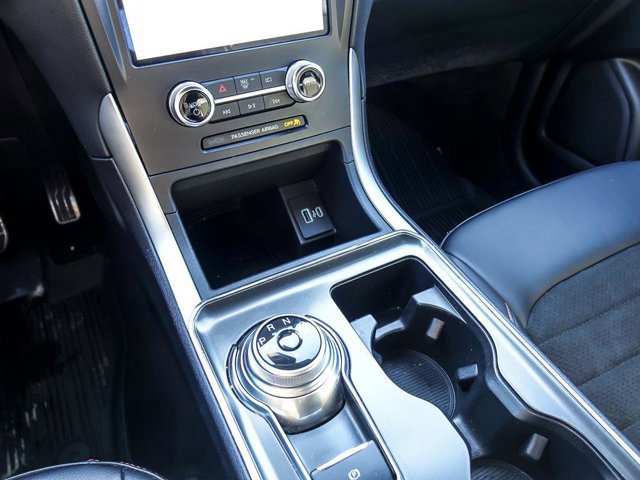 Certified 2024 Ford Edge ST-Line image 24