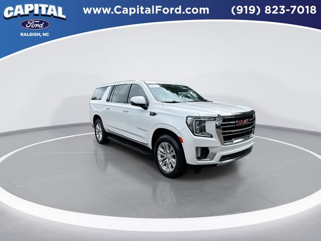 Used 2022 GMC Yukon XL SLT w/ SLT Luxury Package AWD/4WD image 2