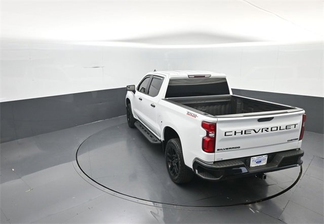 Used 2022 Chevrolet Silverado 1500 Custom Trail Boss w/ LPO, Dark Essentials Package image 28