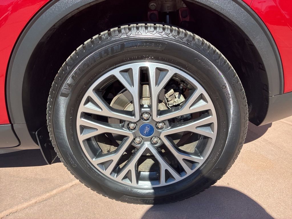 Certified 2020 Ford Escape SEL FWD image 39