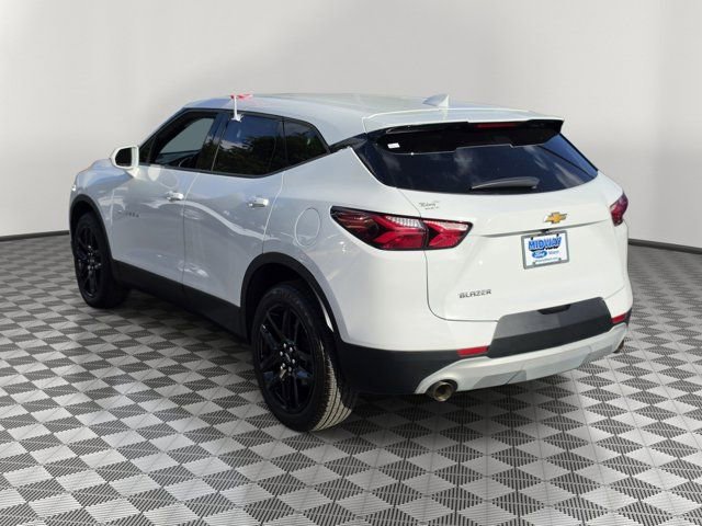 Used 2020 Chevrolet Blazer LT FWD image 2