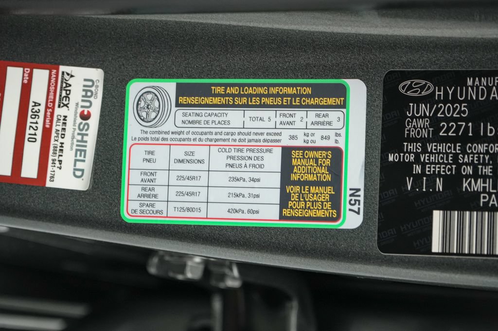 Used 2025 Hyundai Elantra Sport FWD image 22