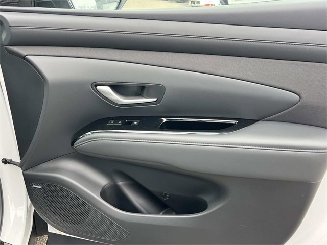 Used 2025 Hyundai Tucson Limited image 25