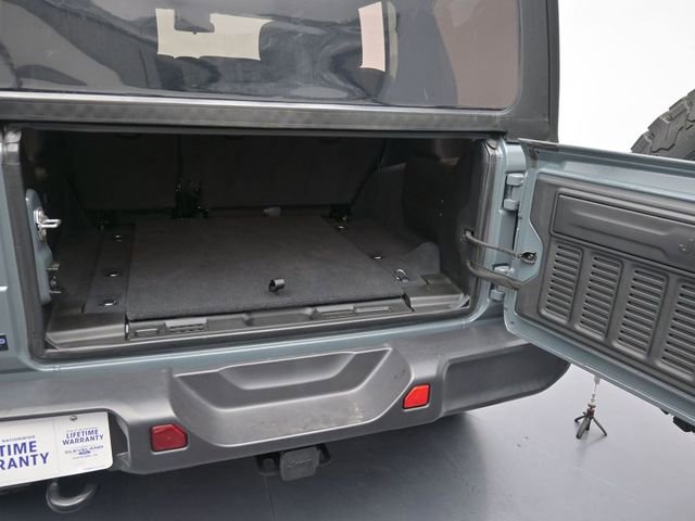 Used 2024 Jeep Wrangler Unlimited Sport AWD/4WD image 24