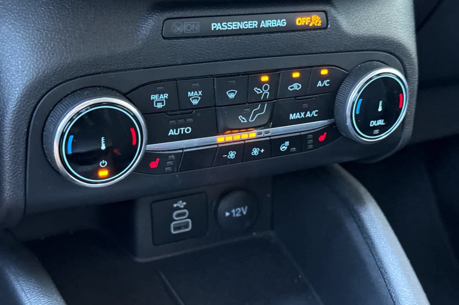 Certified 2024 Ford Escape Active AWD/4WD image 22