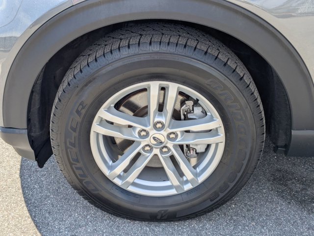 Certified 2023 Ford Explorer XLT w/ Equipment Group 202A image 11