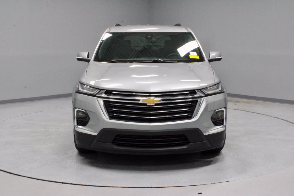 Used 2023 Chevrolet Traverse LT FWD image 6