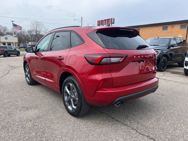 Certified 2023 Ford Escape ST-Line w/ Tech Pack #1 image 4