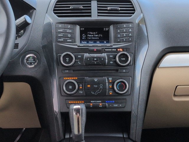 Certified 2017 Ford Explorer XLT FWD image 19