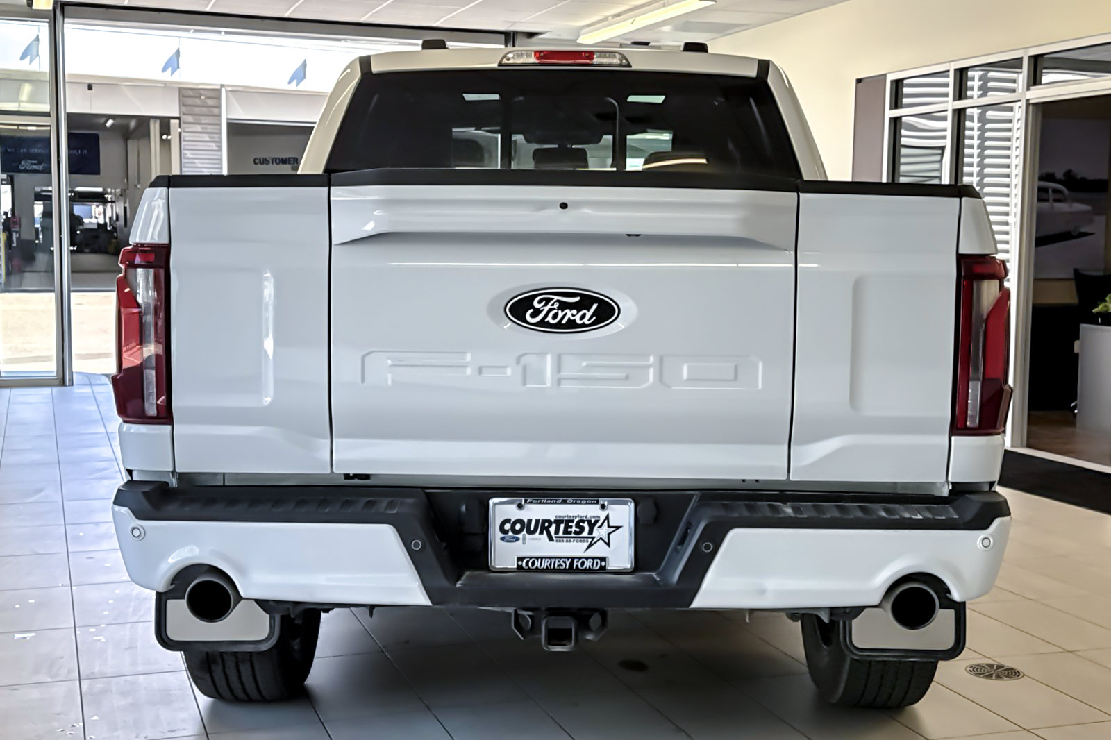 Certified 2025 Ford F150 Lariat w/ Bed Utility Package AWD/4WD image 5