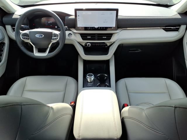 Certified 2026 Ford Explorer Active w/ Active Comfort Package AWD/4WD image 14