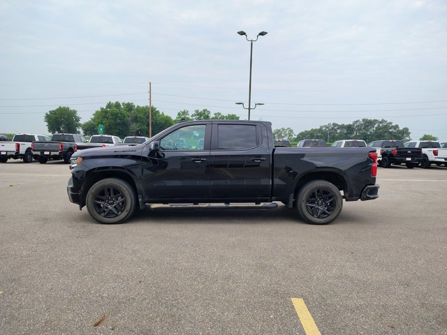Used 2024 Chevrolet Silverado 1500 RST w/ Rally Edition AWD/4WD image 4
