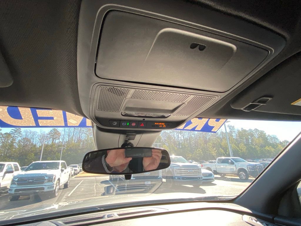 Used 2024 Chevrolet Traverse LS image 19