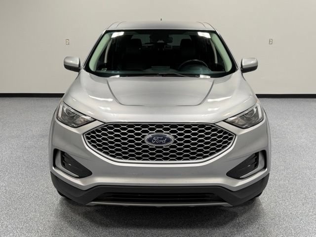 Certified 2024 Ford Edge SEL AWD/4WD image 4