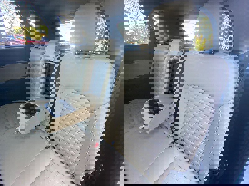 Certified 2022 Ford Edge SEL w/ Convenience Package image 42