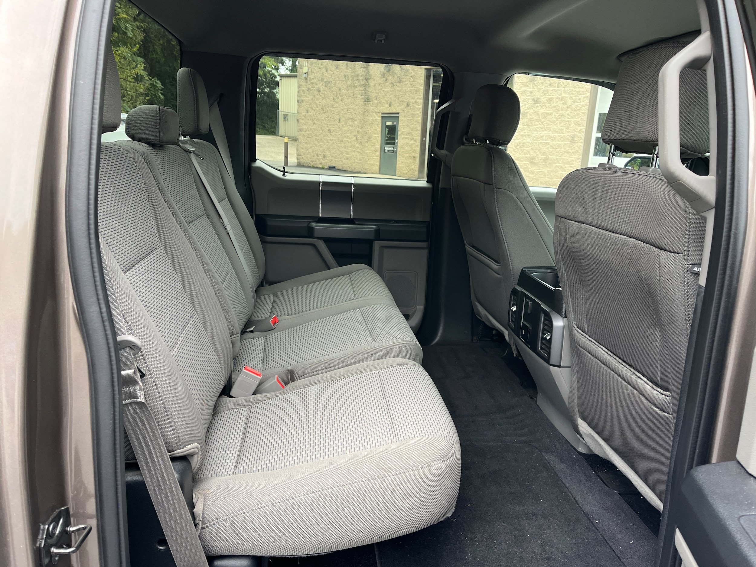 Certified 2018 Ford F150 4x4 SuperCrew image 8