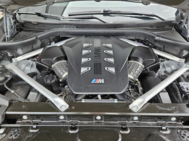Used 2024 BMW X5 M60i image 24