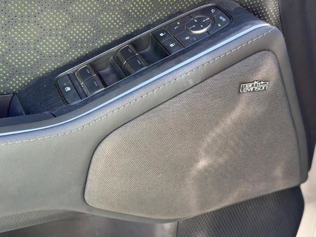 Used 2024 Lexus GX 550 AWD/4WD image 12
