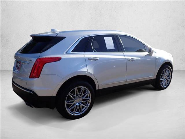 Used 2019 Cadillac XT5 Premium Luxury AWD/4WD image 4