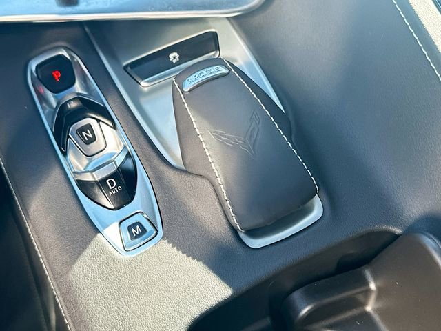 Used 2022 Chevrolet Corvette Stingray Coupe w/ Z51 Performance Package image 17