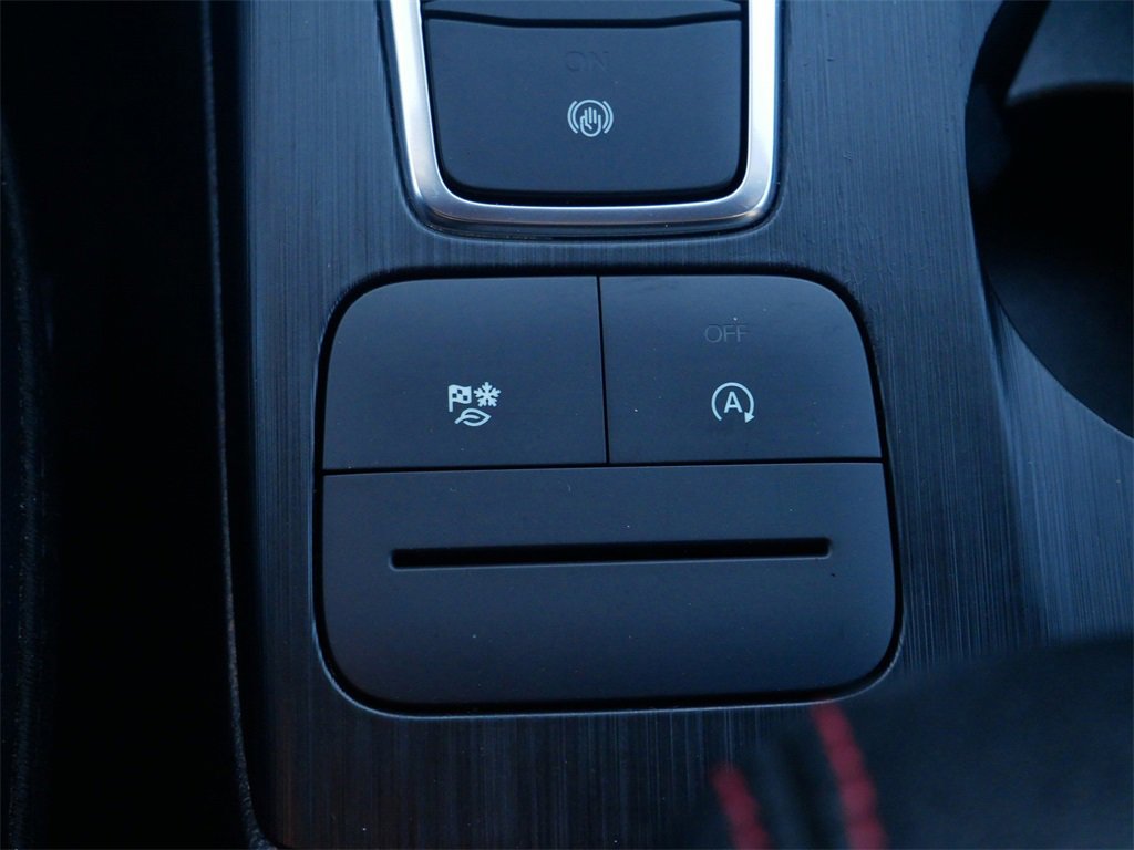 Certified 2024 Ford Escape ST-Line image 23