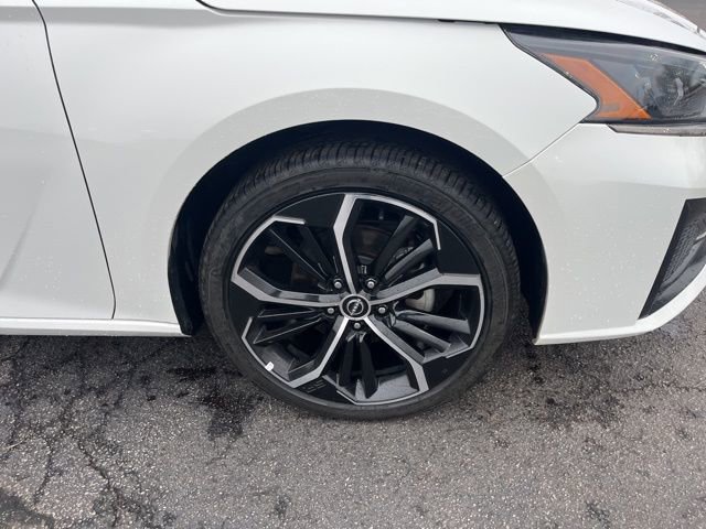 Used 2024 Nissan Altima 2.5 SR image 5
