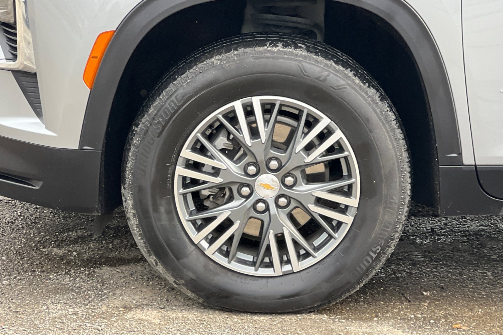 Used 2024 Chevrolet Traverse LT image 27